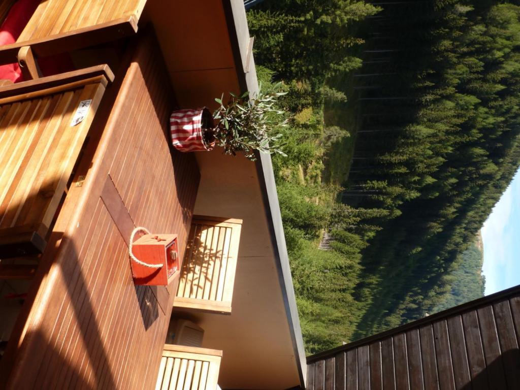Appartement Hardenack อินเนอร์เคร็มส์ ภายนอก รูปภาพ